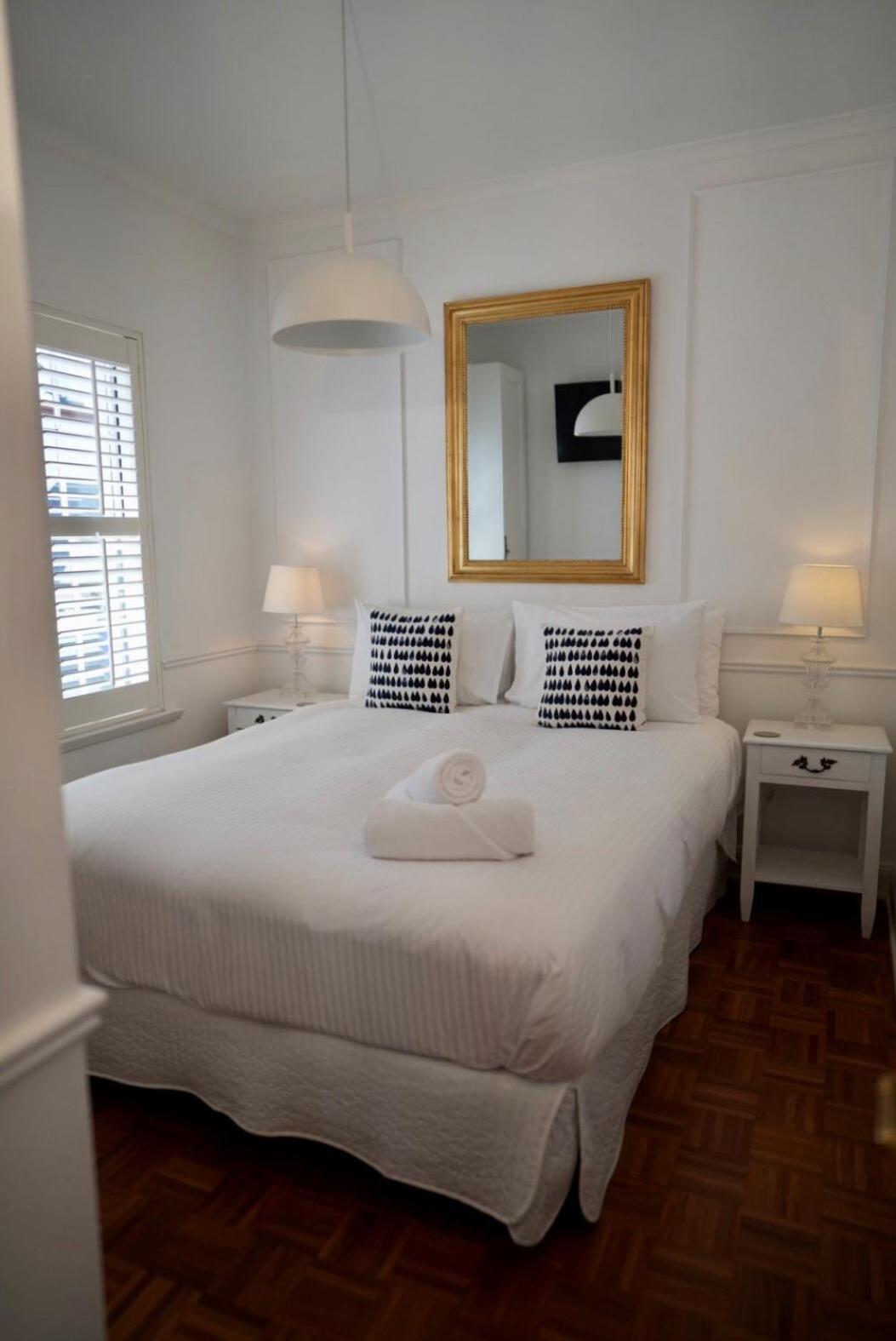 Walk To Adelaide Oval, 4-bedroom With Parking Holiday home *