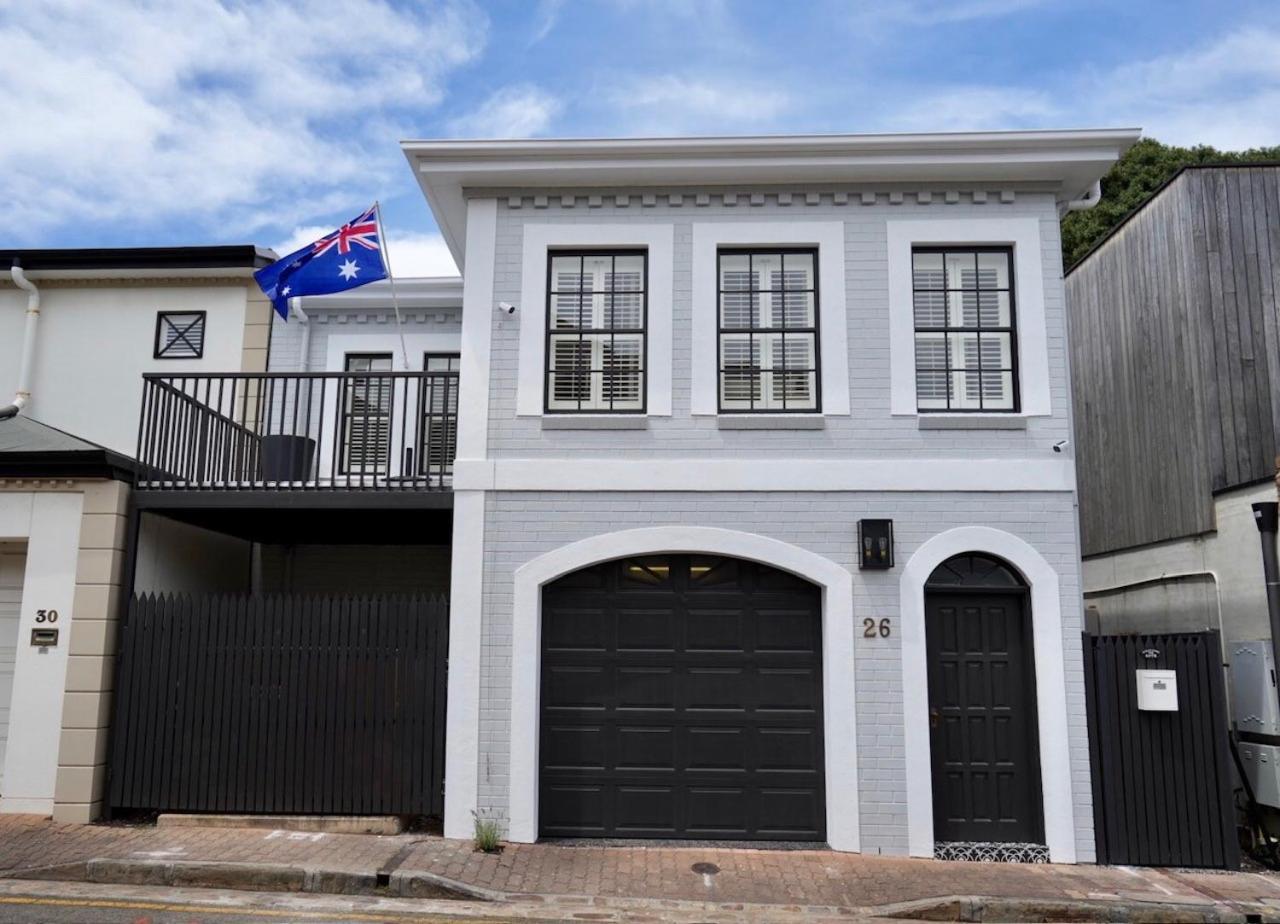 Holiday home Walk To Adelaide Oval, 4-bedroom With Parking North Adelaide
